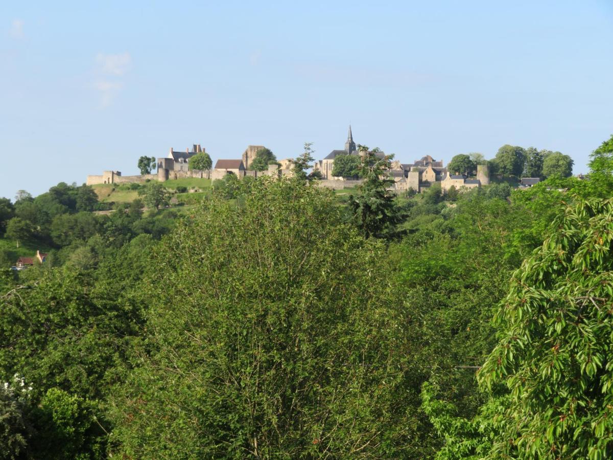 Ecrin De Verdure Sainte-Suzanne  Экстерьер фото